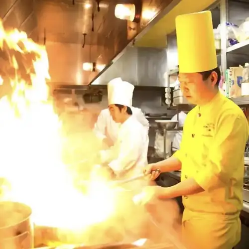中国料理世界チャンピオンの店 皇朝レストラン 食べ放題