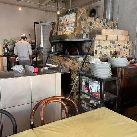 本場ピッツァが堪能できる