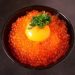 Salmon roe bowl for the final dish