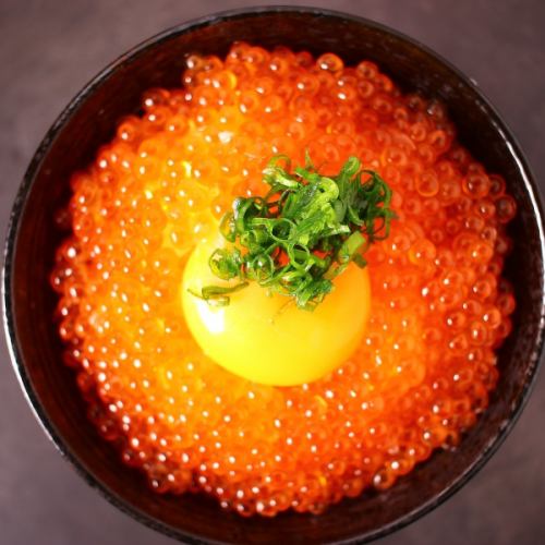 Enjoy creative cuisine and a wide selection of drinks.