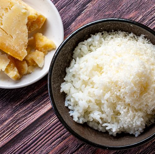 〆のチーズリゾットめし