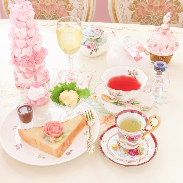 ≪優雅な朝食とお紅茶を≫Morning Set　4品　1300円(税込)