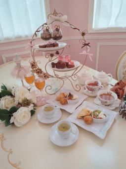 <Princess Course> Afternoon Tea Set 3,500 yen (tax included)