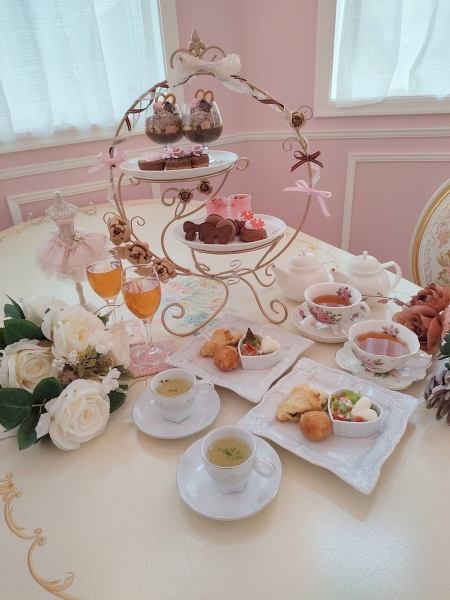 <Princess> Afternoon Tea Set 3,500 yen (tax included)