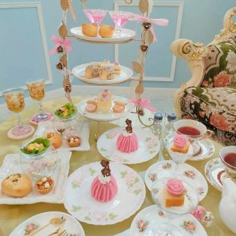 9/1～【サプライズの方はこちら】〈クイーン〉Afternoon TeaとバースデイプレートSet 5500円