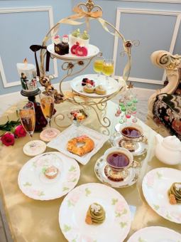 11/1～12/25◆【サプライズの方はこちら】〈クイーン〉Afternoon TeaとバースデイプレートSet