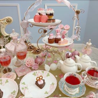 1/9～2/28◆【サプライズの方はこちら】〈クイーン〉Afternoon TeaとバースデイプレートSet