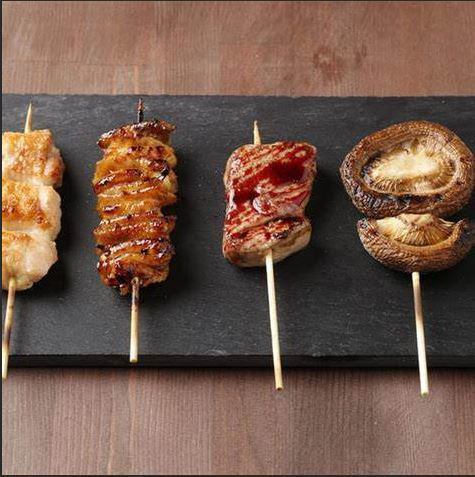 Plenty of izakaya menu items such as yakitori★