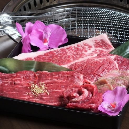 All-you-can-eat 4,620 yen (tax included) ~ All-you-can-eat and drink 6,358 yen (tax included)! All-you-can-eat and drink A5 rank Japanese black beef!