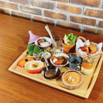 【晚餐限10份】Revoice 特别套餐,2480日元起(含税)