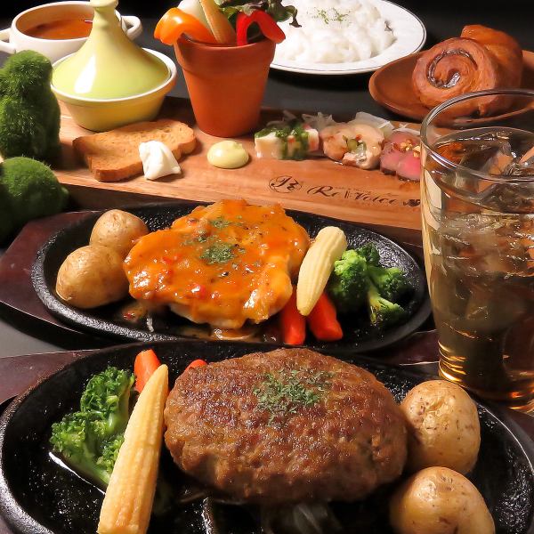 Enjoy juicy grilled hamburgers and grilled chicken! Dinner-only sets are also available.