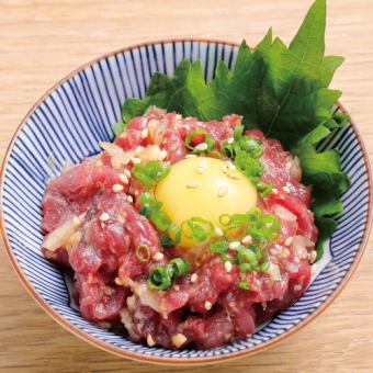 Horse meat Yukke
