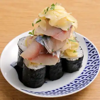 アテ巻き〆サバとガリ
