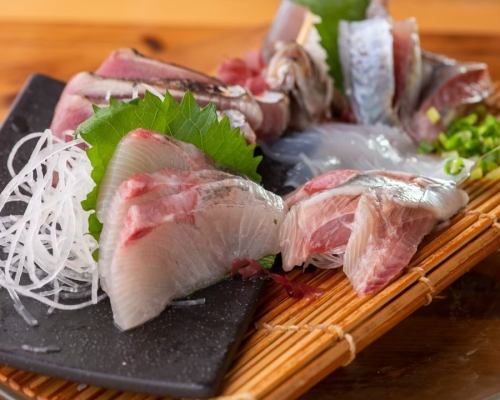 Random! Three pieces of sashimi