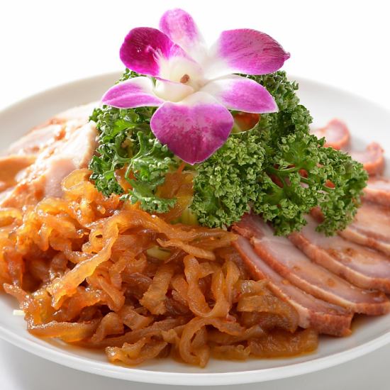 100種類以上の本場中国料理をお楽しみください♪