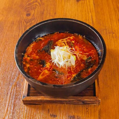 こだわりのお肉と素材