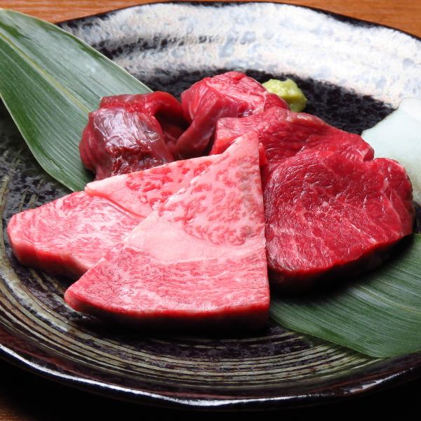 プロが厳選！上質な厚切り肉を是非盛り合わせで◎