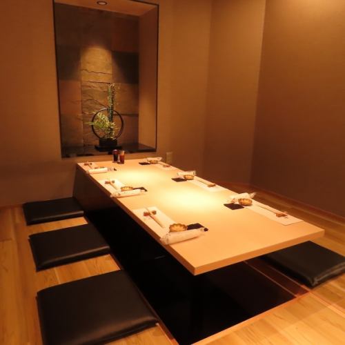 細部までこだわった洗練された和の空間♪全席完全個室!