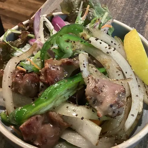 Chicken gizzard stir-fry with black pepper