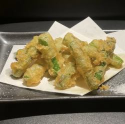 Beer fried asparagus