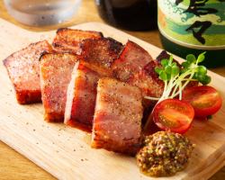Thick cutting bacon