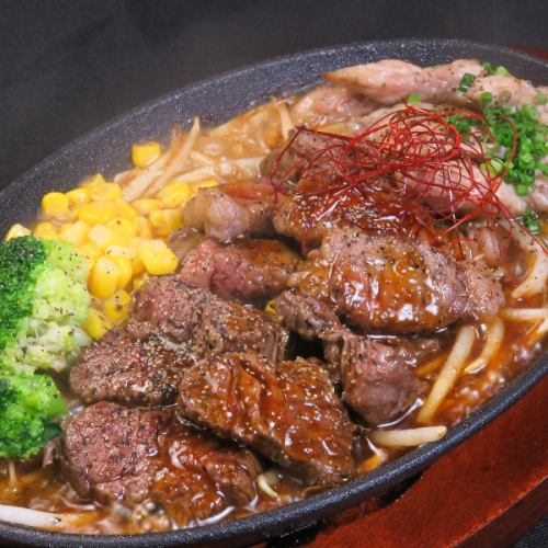 自慢の肉料理！！厳選した牛・豚・鶏を使用した絶品料理
