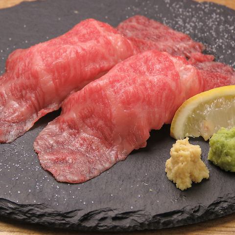 【伊蔵×肉寿司】肉好きにはたまらない♪伊蔵(いぞう)でしか味わえない極上の肉寿司ご賞味あれ☆