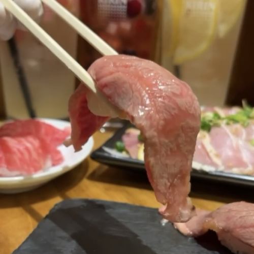 【絶品ロース】肉寿司が人気逸品☆