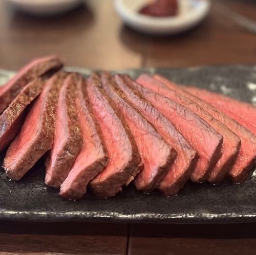 We provide lean meat in the best possible condition.