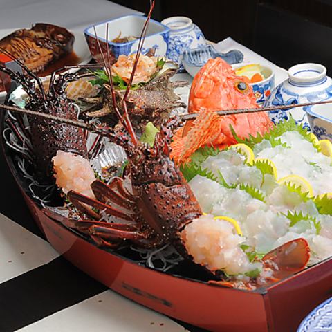 伊勢えび入り船造り