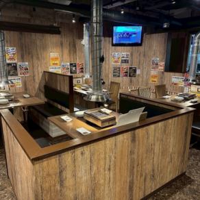 座位之间有隔断,所以很有私密性,而且非常舒适。