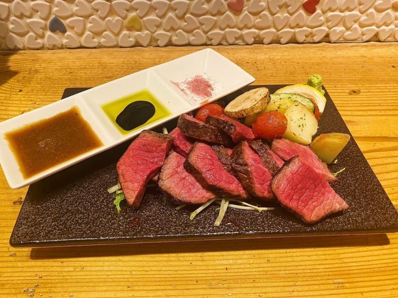 赤城牛肩三角炭火焼