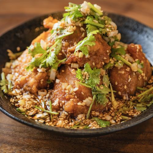 박치향기름기름닭