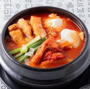 Pork and kimchi sundubu