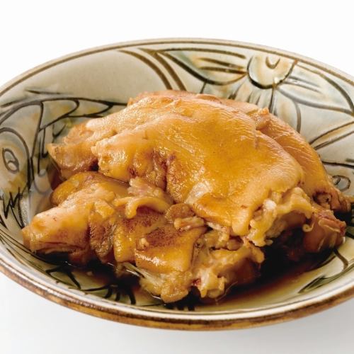 Stewed Tebichi (Pig's Trotters)