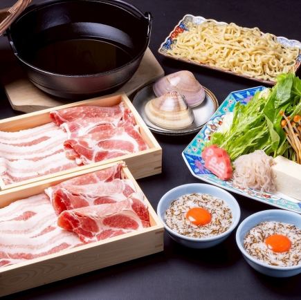 ☆신명물☆카후쿠 오리지널 일품 스키야키!【얀바루 흑돼지 아구바라 고기·백돼지 아구 어깨 로스】