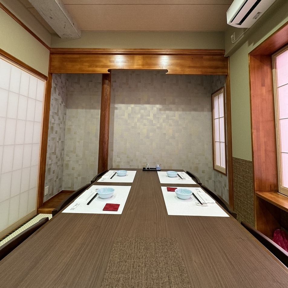 2名様でも個室ご利用可能♪デート利用にも最適です。