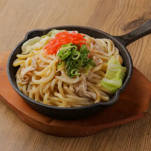 鉄板焼き パイタンラーメン
