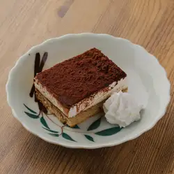 安定のティラミス