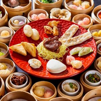 四月起 - 午餐【每週日供應】自助點心套餐:成人4500日元(含稅),小學生1900日元(含稅和服務費)