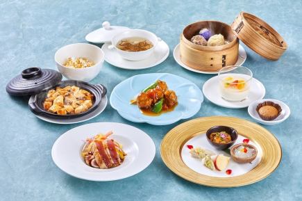 特色晚餐套餐(8道菜)¥6,800(含稅和服務費)