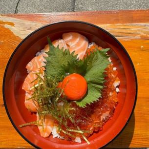 海鮮親子丼