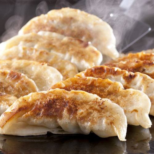 肉汁餃子の食べ放題