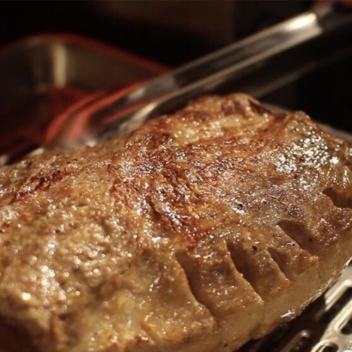 カナダ産のブランド肉を使ったこだわりの料理をご提供◎