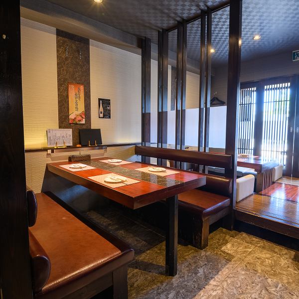 餐厅整层都可以出租！餐厅深受各个年龄段的人欢迎，包括家庭、情侣、下班回家的人。