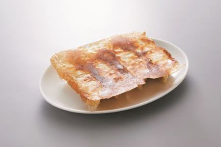 (三田ポーク使用)羽根付き肉汁餃子