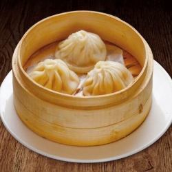 Authentic Taiwanese xiao long bao