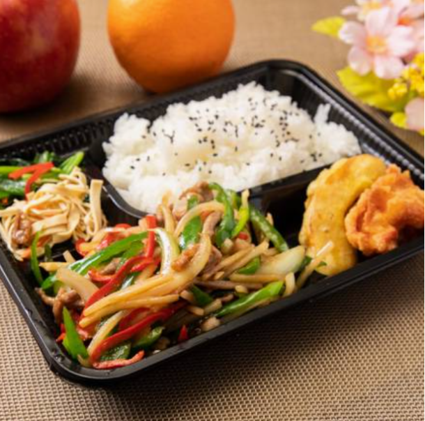[Very popular lunch box] Large orders are also OK for companies, schools, sports events, etc. We have a track record of providing lunch boxes at events in Osaka and Kobe Sports Center! If you make a reservation at least 3 days in advance, you can order from 1 to a maximum of 2,000 people. Yes! Please use it!