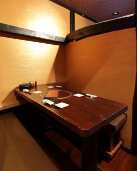 Relax on the bench seat.Box seats recommended for couples, couples, and those who want to talk calmly.It can be used from 1 person.