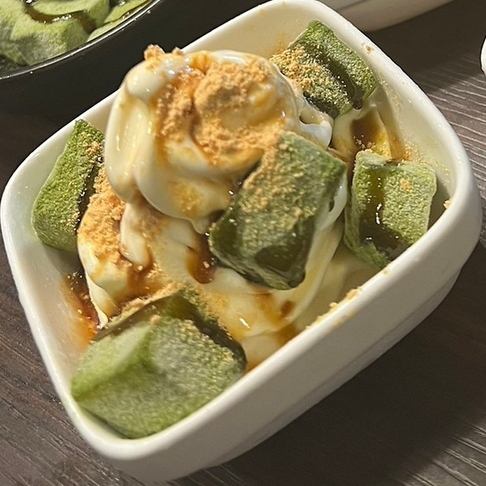 抹茶わらび餅ソフト